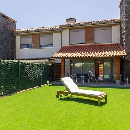 Chalet En Ciruena Con Barbacoa Exterior photo
